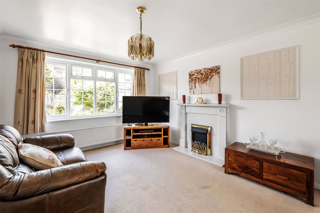 Property photo 3 of 17 Picture No. 06