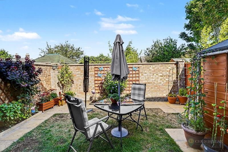 Property photo 3 of 19 Leete Edit Wm (16).Jpg
