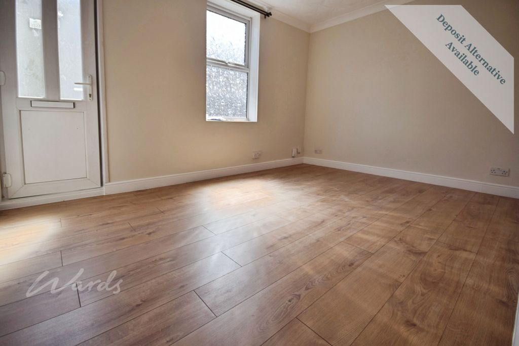 Property photo 3 of 9 Otway Lounge
