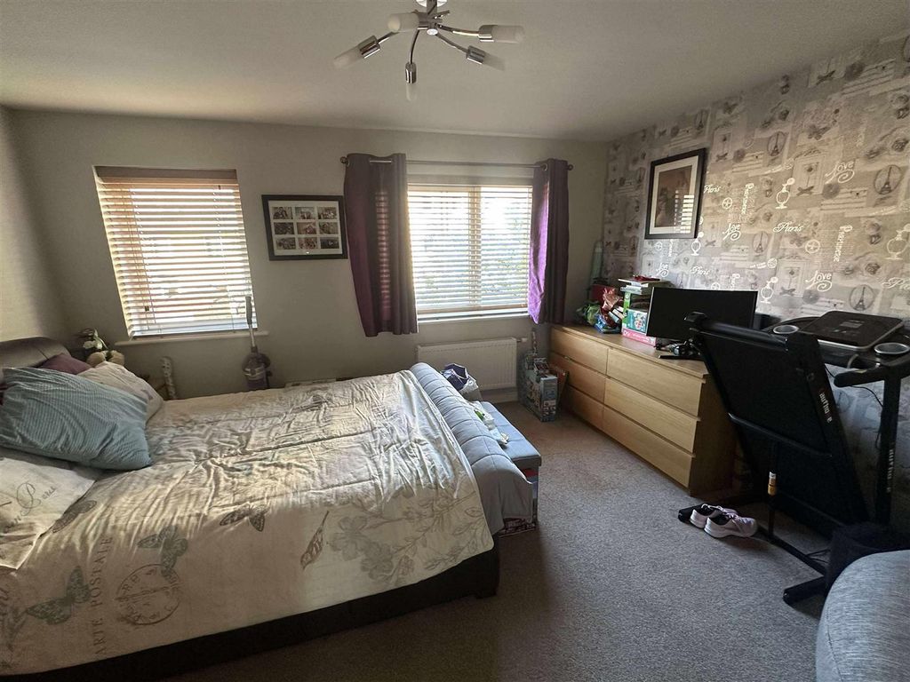 Property photo 2 of 7 557002444_1648549369453146_1656759965191606424_N (