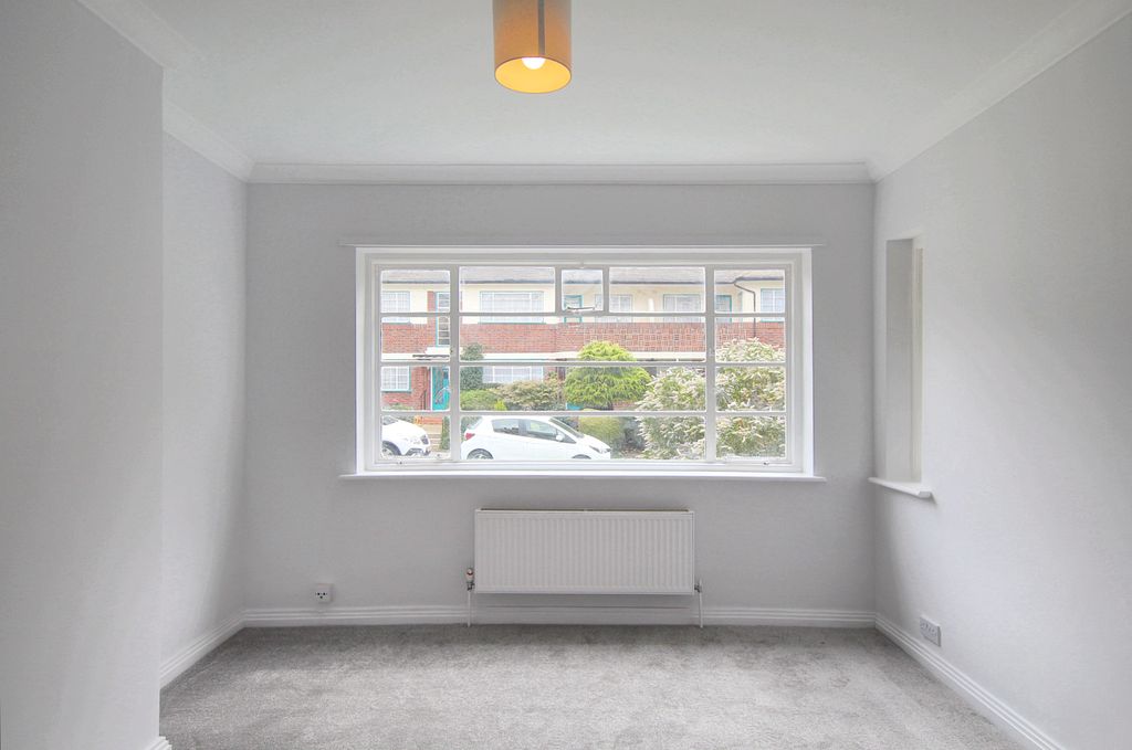 Property photo 2 of 11 2.Jpg