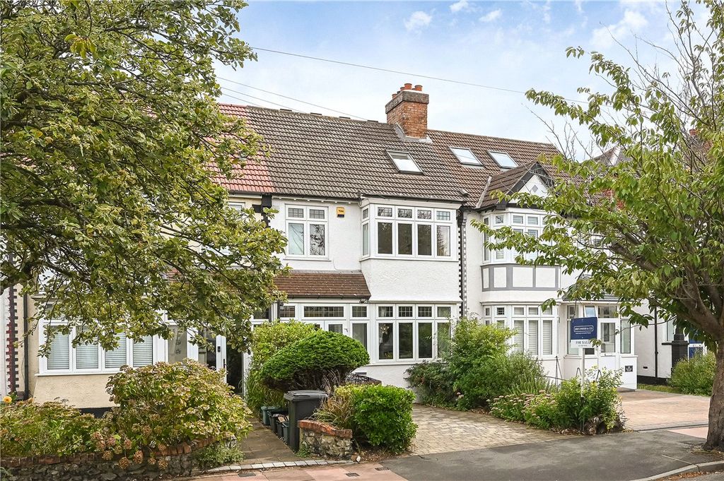 Property photo 1 of 14 Picture No. 08