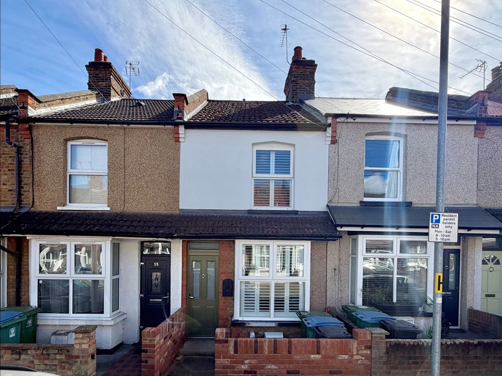 Property photo 1 of 15 External