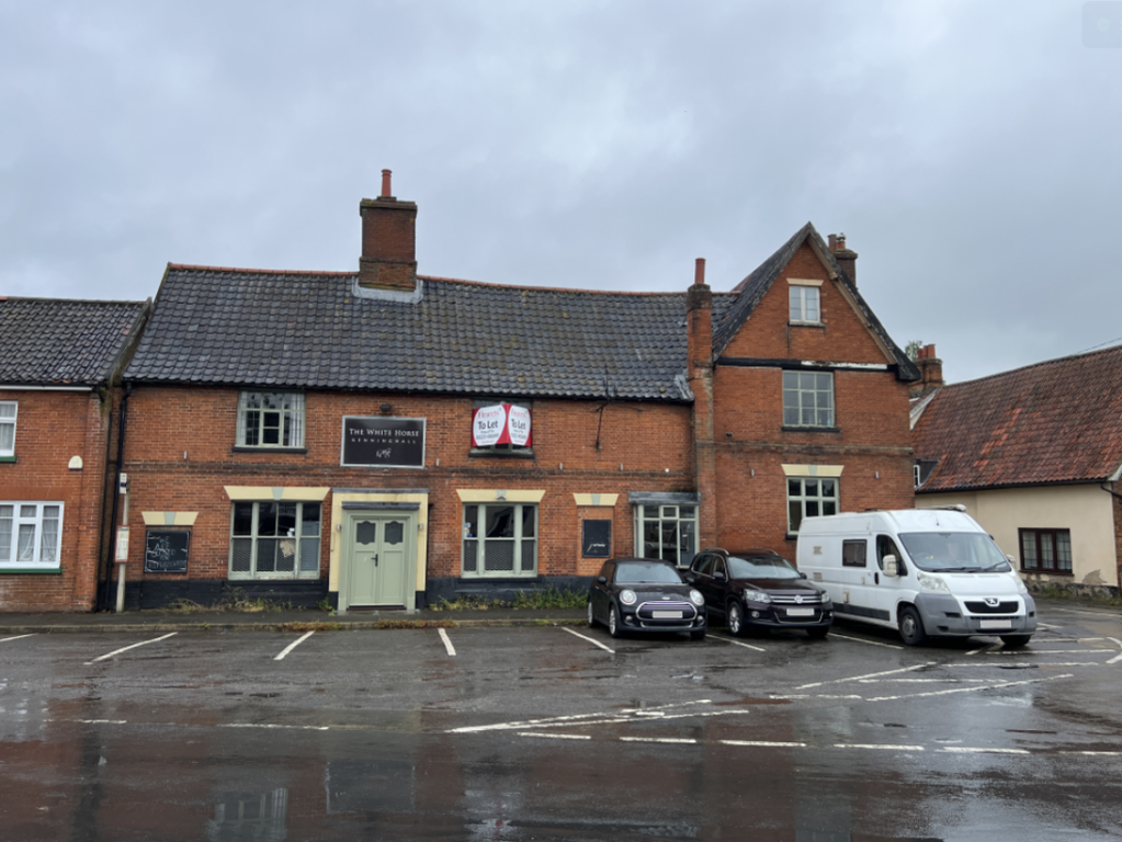 Property photo 1 of 9