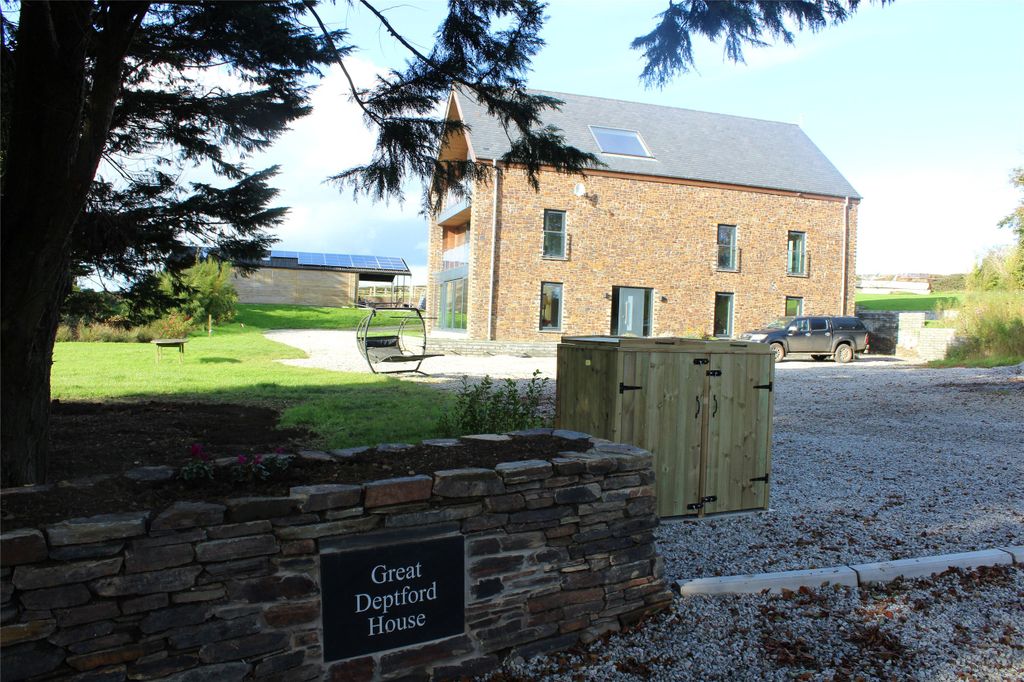 Property photo 1 of 61 Picture No. 71