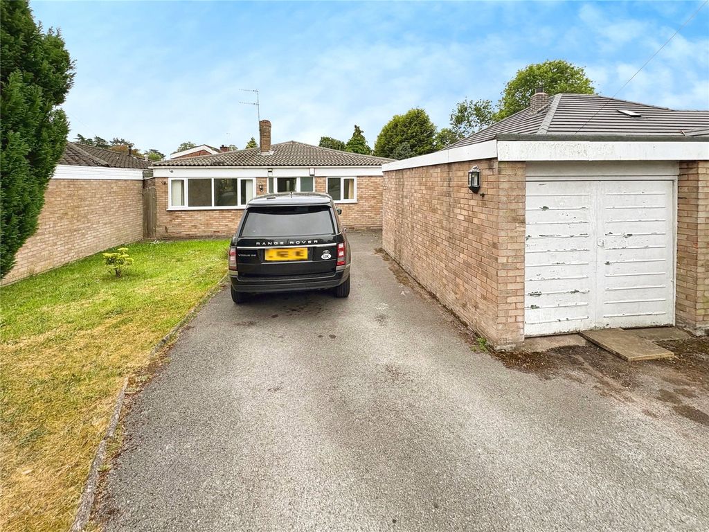 Property photo 1 of 10 Front