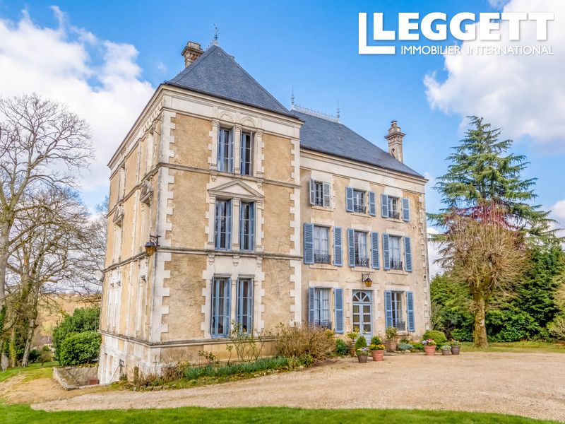 Property photo 1 of 10