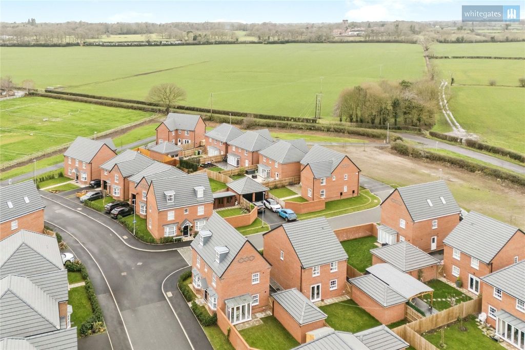 Property photo 2 of 24 Picture No. 35