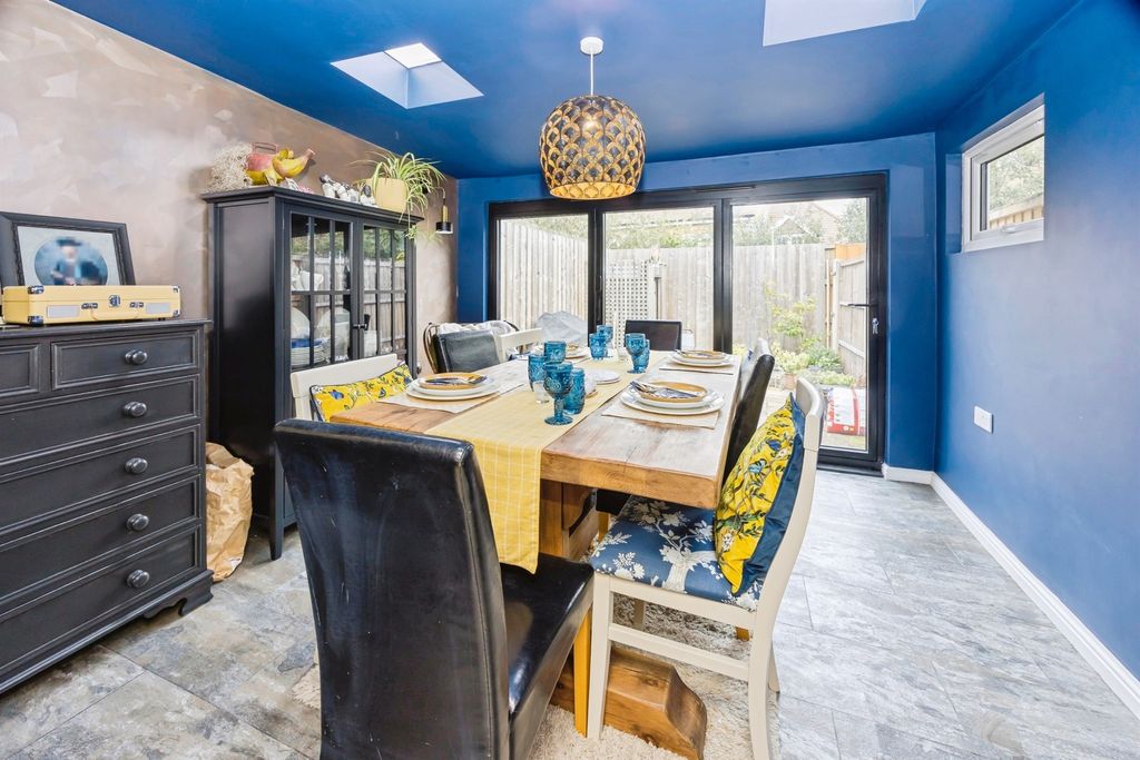 Additional image 6 of 2 bed terraced house for saleLancelot Close, Ifield, Crawley RH11