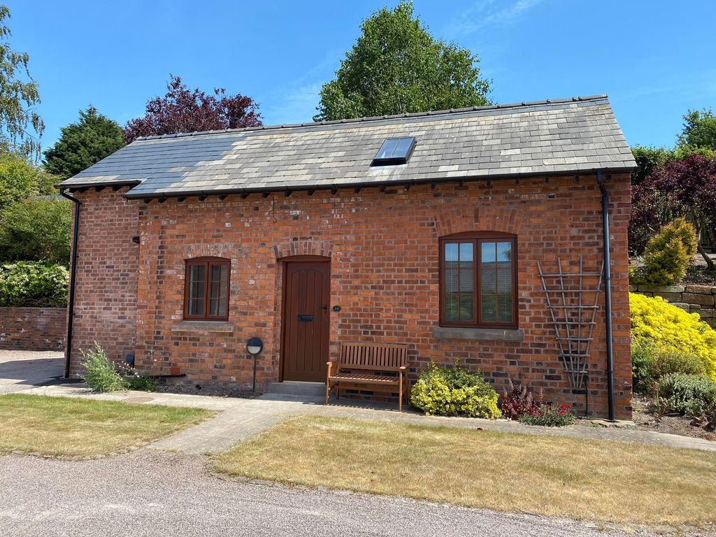 Property photo 1 of 14 Front