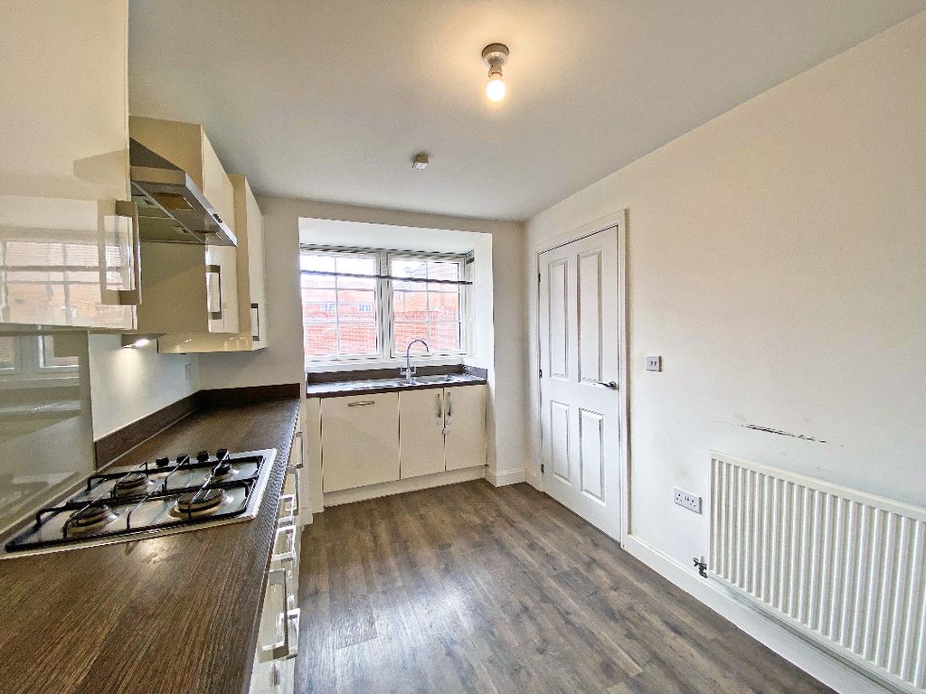 Property photo 3 of 16 3