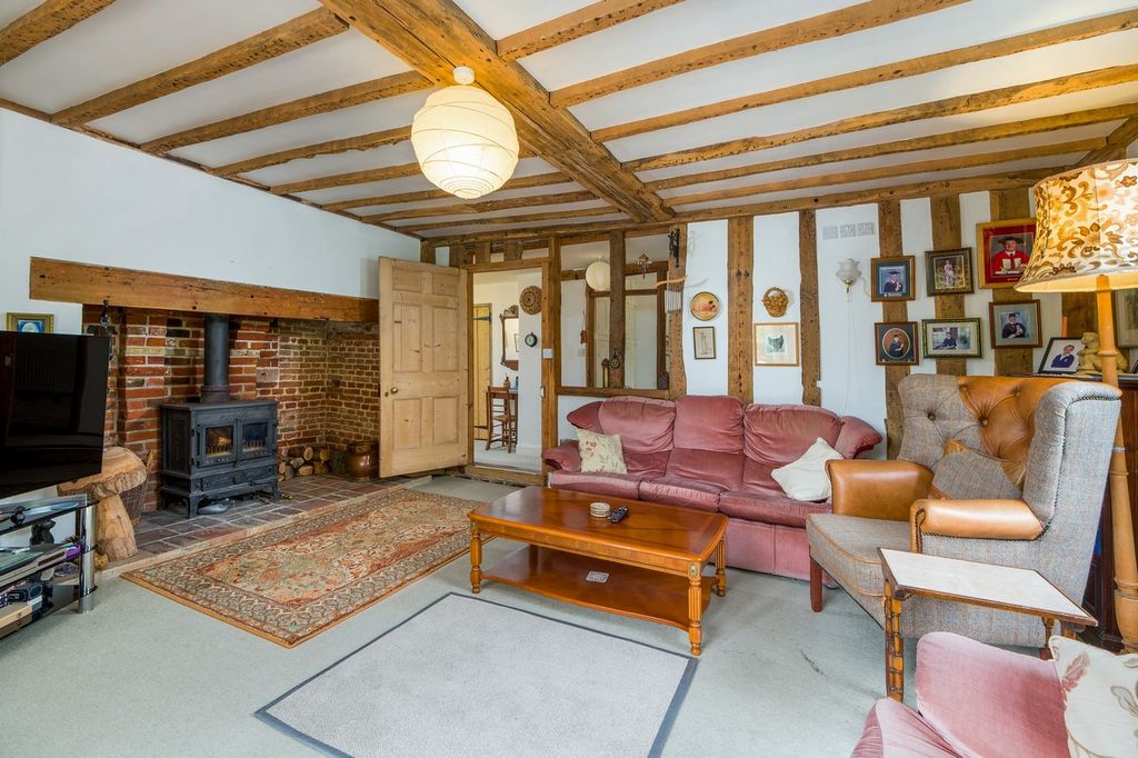 Property photo 2 of 34 Gate Farm House-15