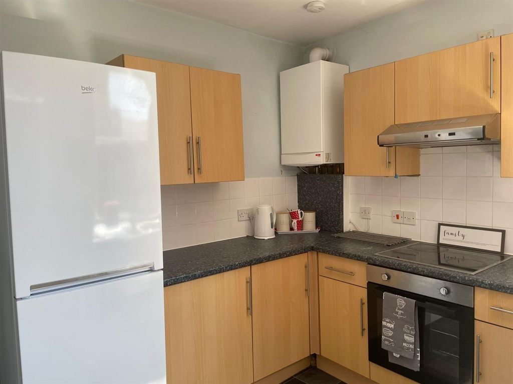 Property photo 3 of 16 Photo-2025-10-13-12-35-49 3.Jpg