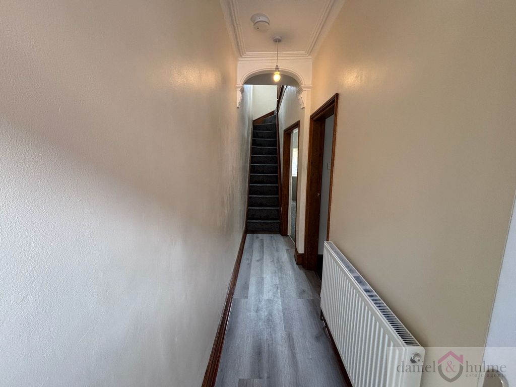 Property photo 2 of 22 d86F3532-890B-42A6-8876-981Dedd7c20A