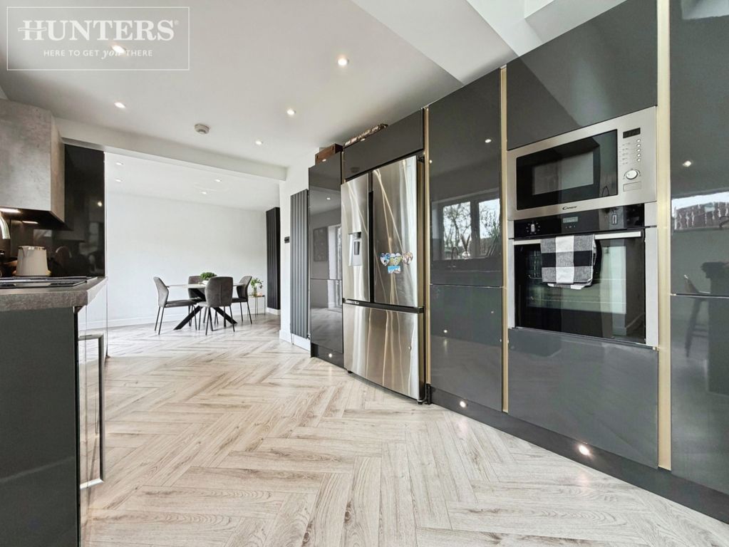 Property photo 2 of 23 Pbox-Img.Jpg