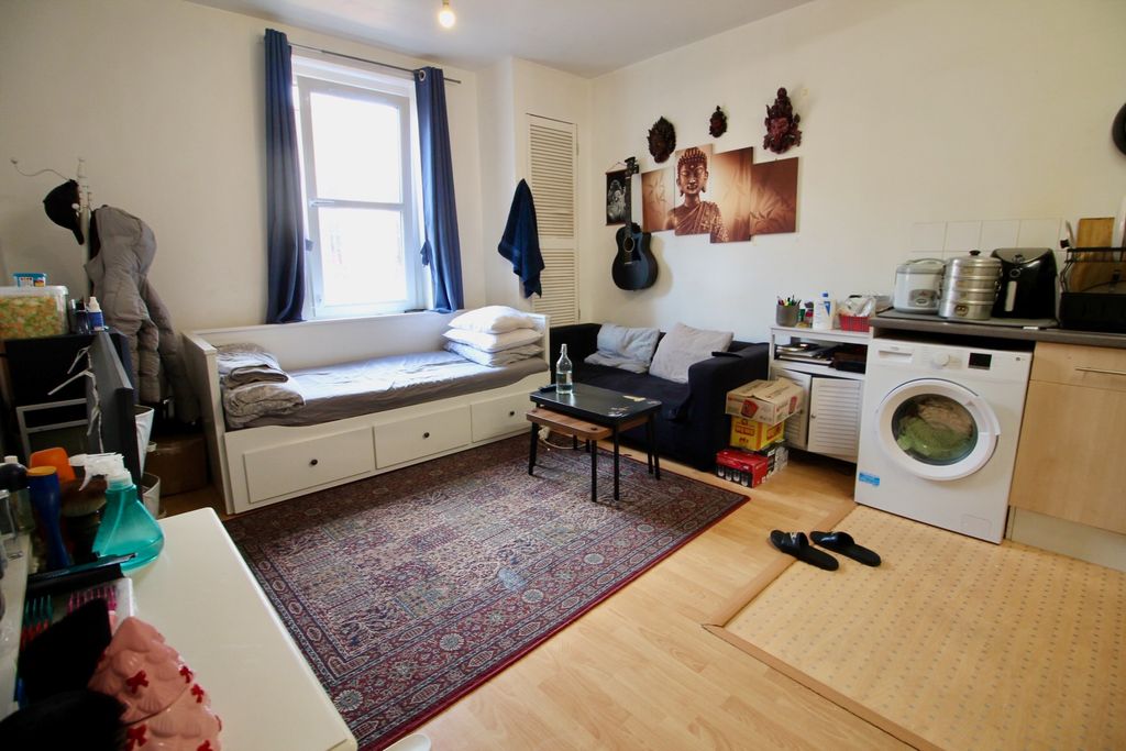 Property photo 1 of 1