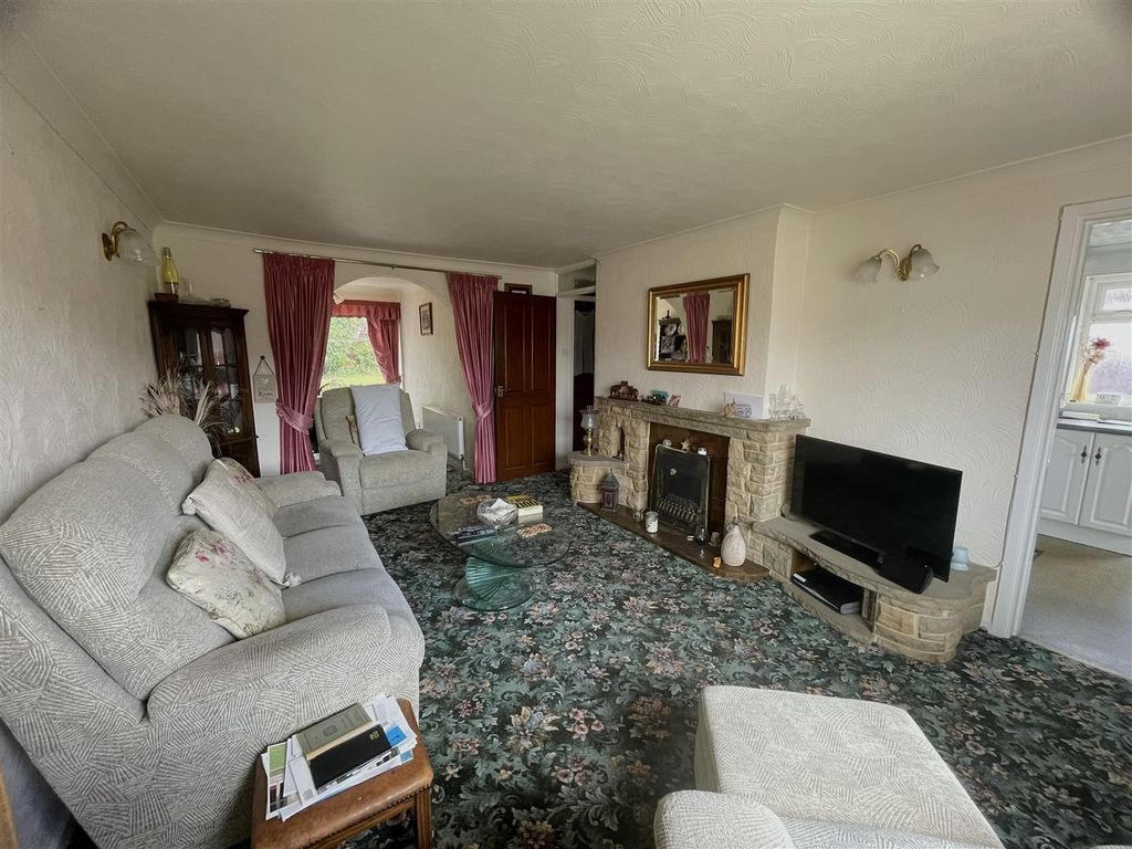 Property photo 2 of 12 Img_2312.Jpg