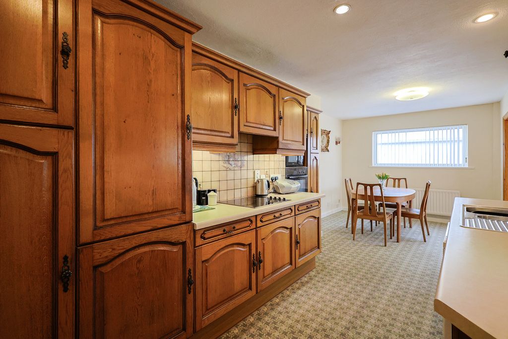 Property photo 2 of 22 Photo 1