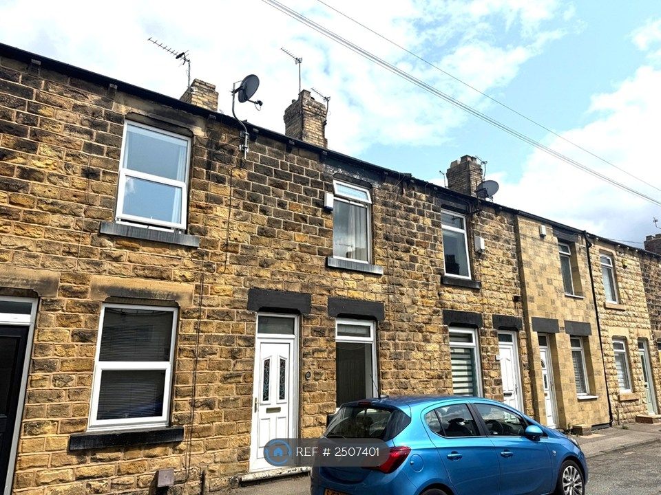 Property photo 3 of 12
