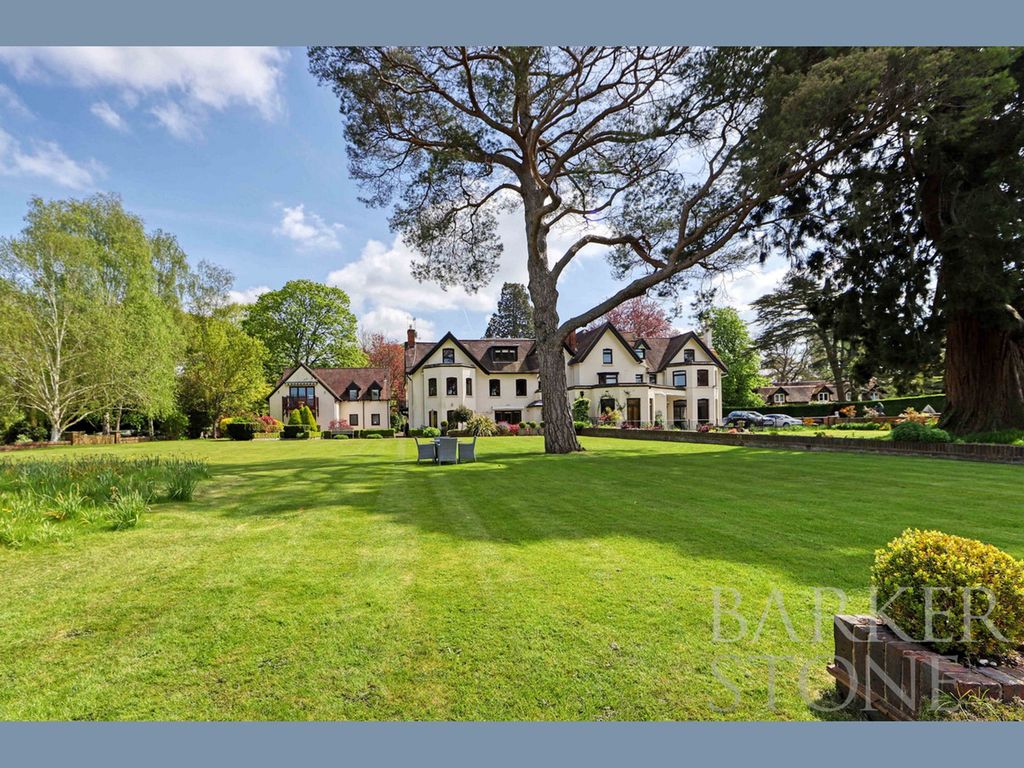 Additional image 7 of 2 bed flat for saleRiversdale, Bourne End SL8