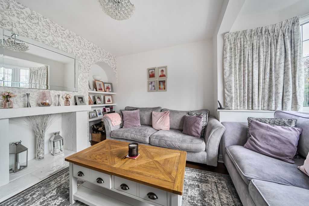 Property photo 3 of 19 Picture No. 18