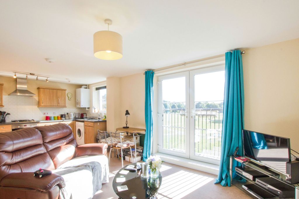 Property photo 2 of 8 2.Jpg