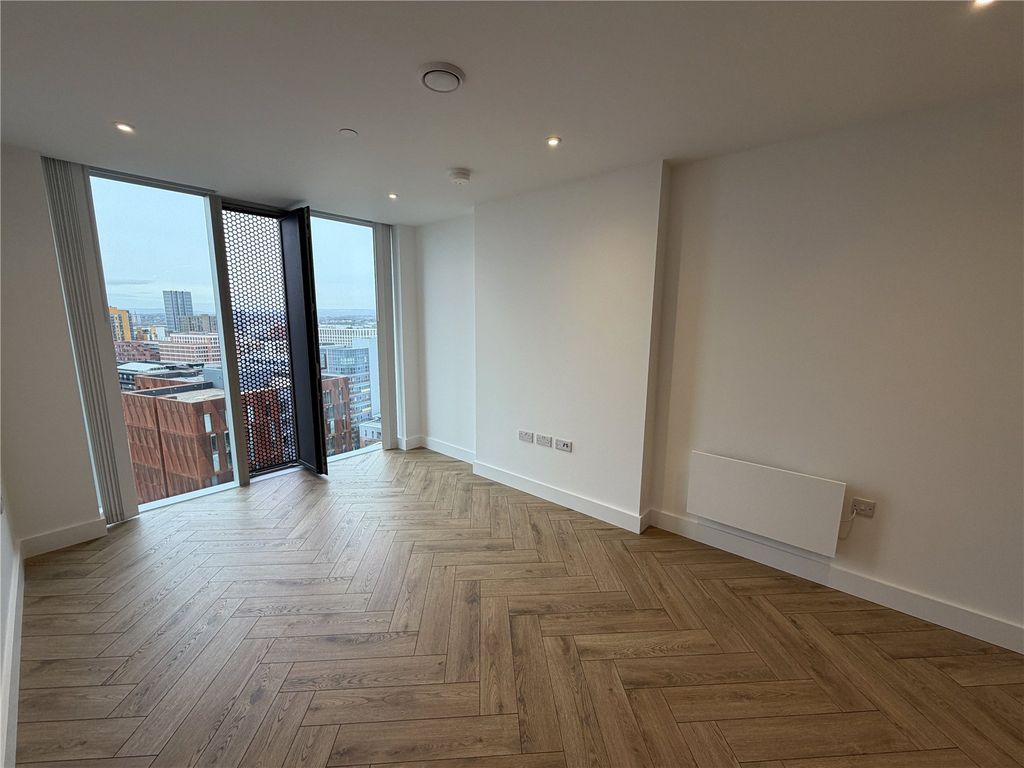 Property photo 2 of 23 Picture 2