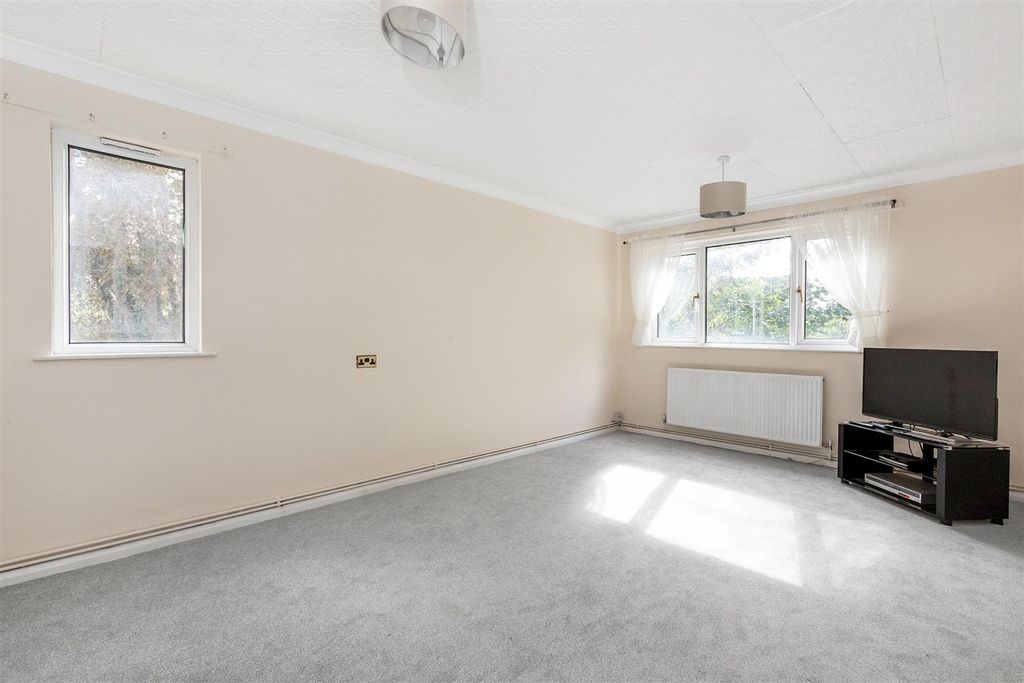 Property photo 2 of 14 Reception Room