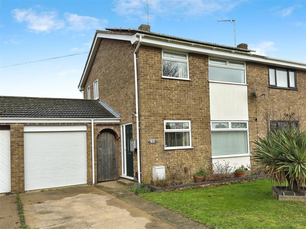 Property photo 1 of 21 Sands Lane  (1).Jpg