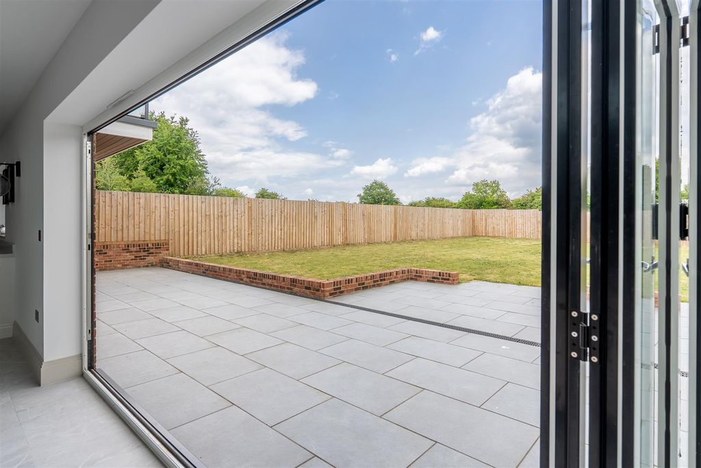 Property photo 3 of 4 Auzrbrlzpksxlbnzkf_Zga.Jpg