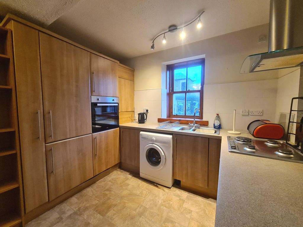 Property photo 2 of 4