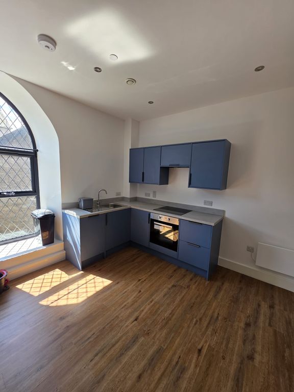 Additional image 4 of 2 bed flat to rentColwyn Bay LL29