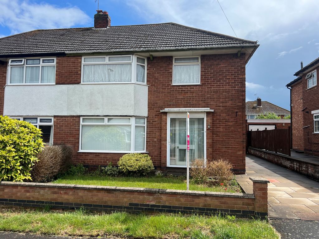 Property photo 2 of 21