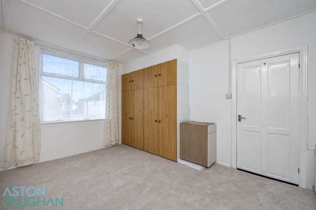 Property photo 2 of 9 4615701