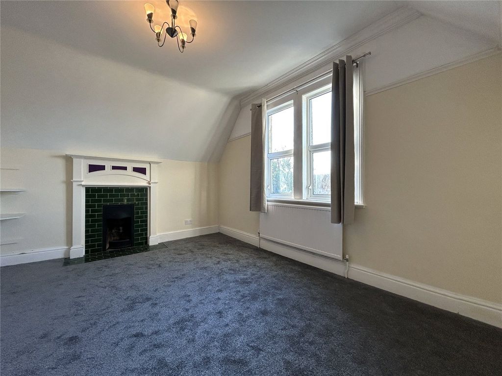 Property photo 3 of 5 Picture No. 04