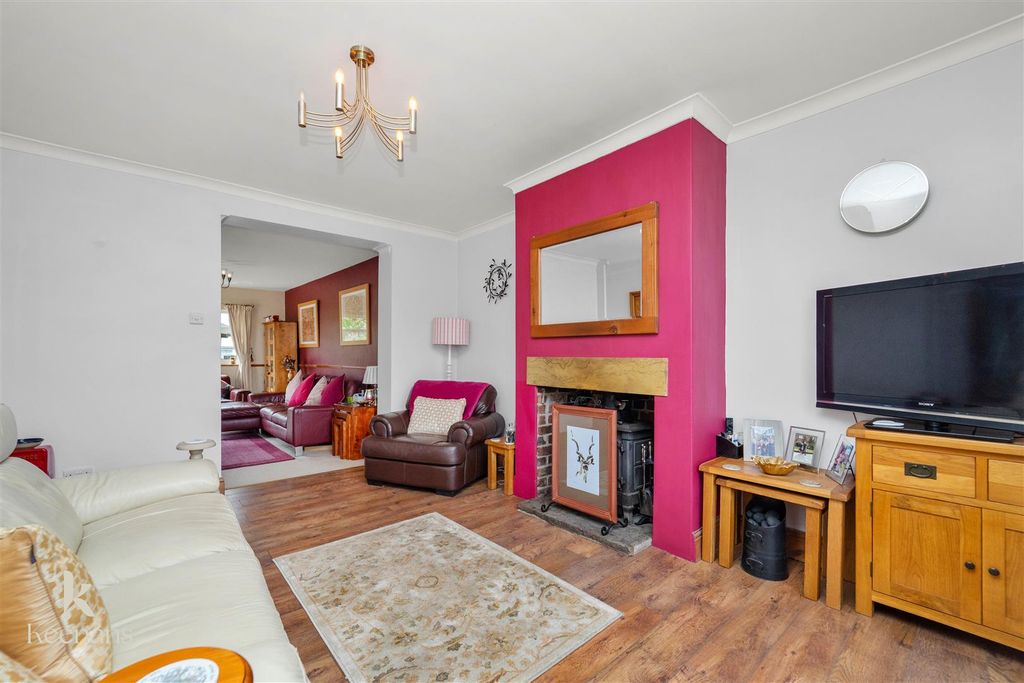 Property photo 2 of 55 2.Jpg