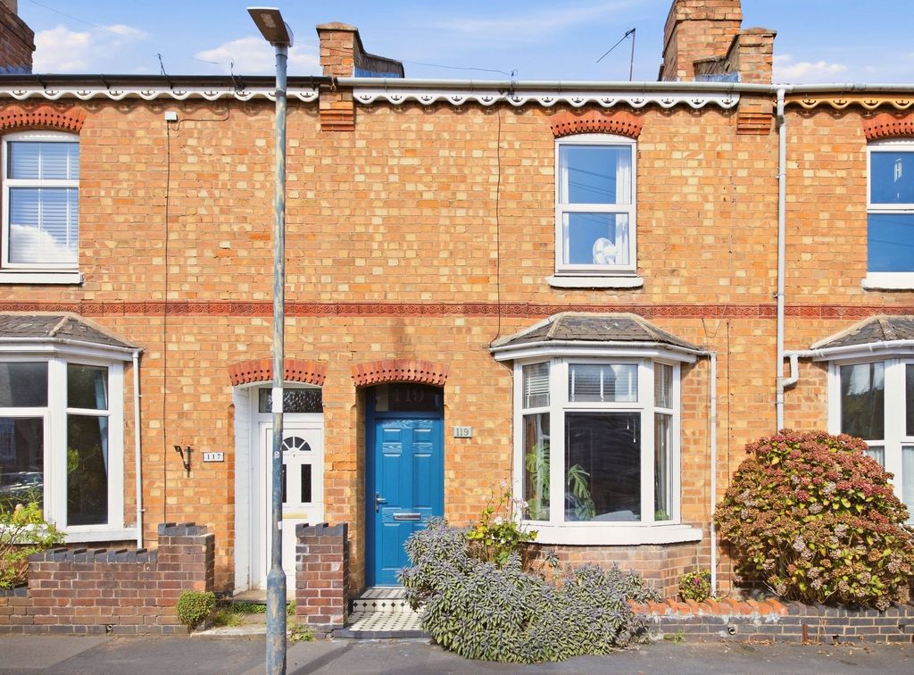 Property photo 1 of 16