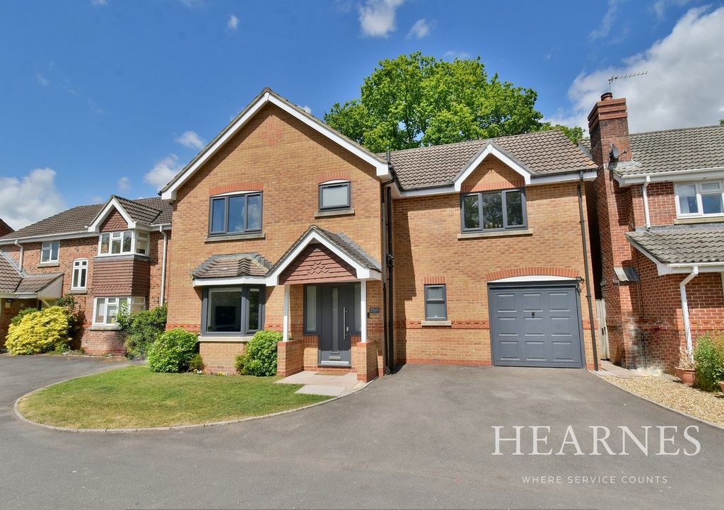 Property photo 1 of 23