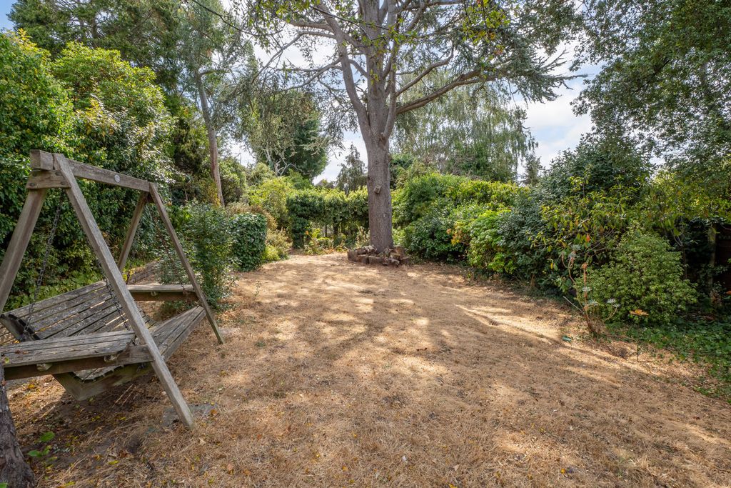 Property photo 3 of 23 Picture No. 06