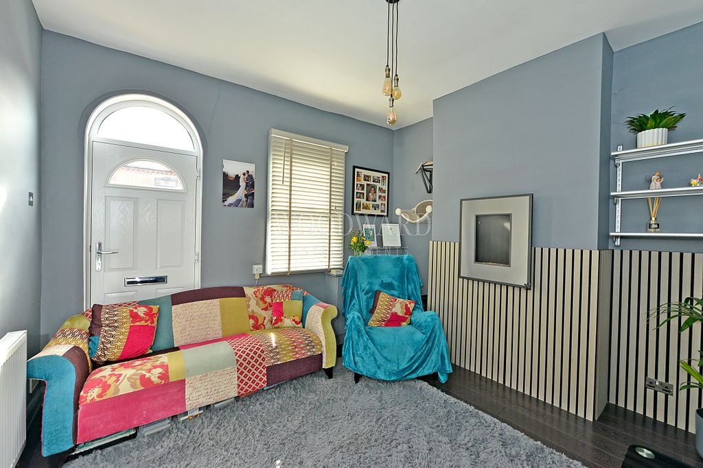 Property photo 3 of 16 Living Room