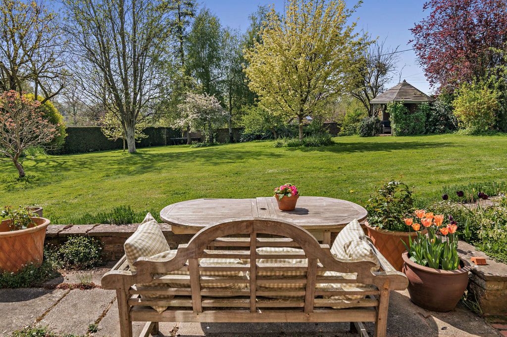 Property photo 2 of 54 Photo 25