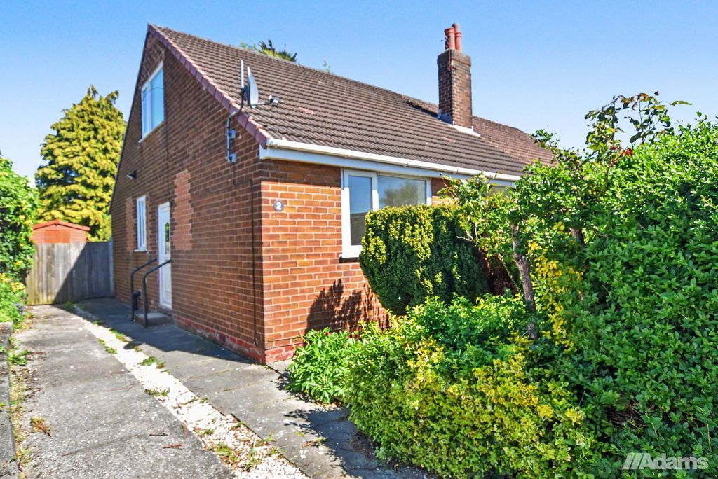 Property photo 2 of 13