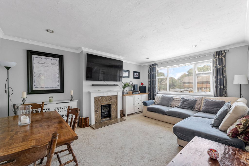 Property photo 2 of 14 Picture No. 03