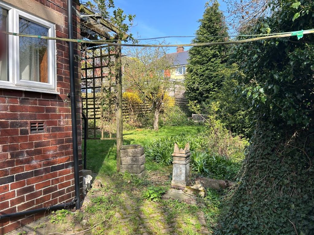 Property photo 3 of 5