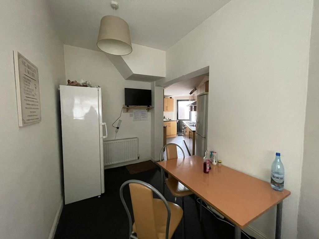 Property photo 3 of 9 Picture No. 26