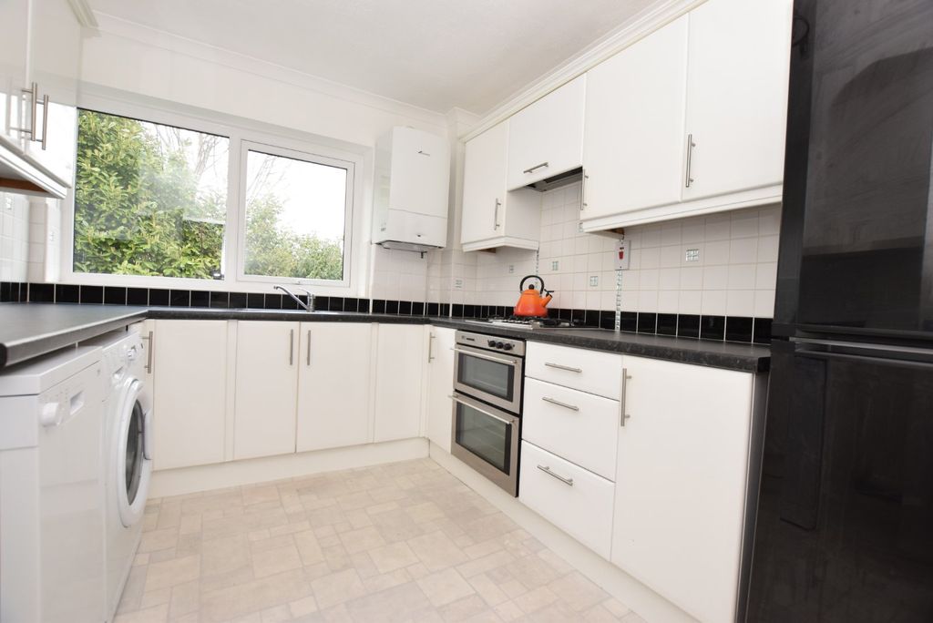 Property photo 3 of 7 Picture No. 04