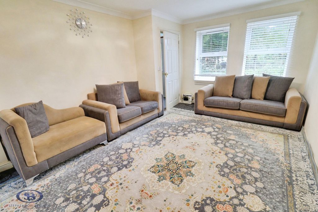 Property photo 2 of 19 Pbox-Img.Jpg