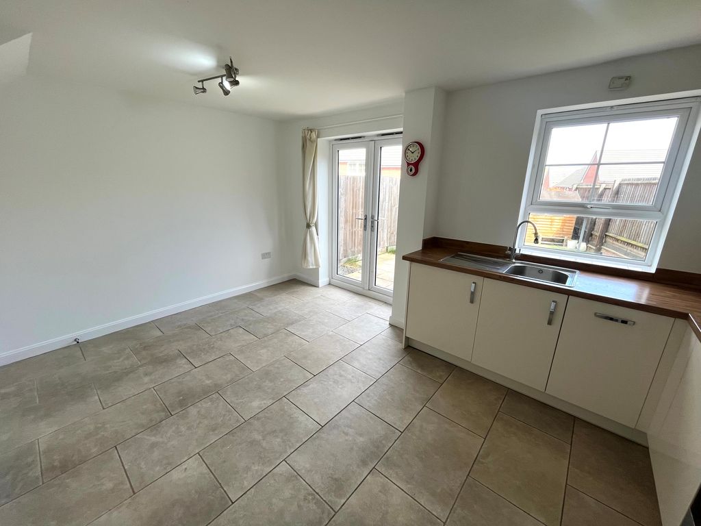 Property photo 3 of 14 Image