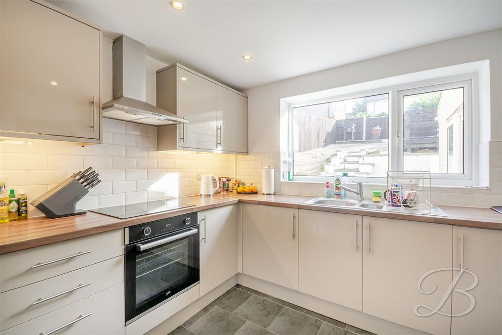 Property photo 3 of 20 Ccltd-24.Jpg