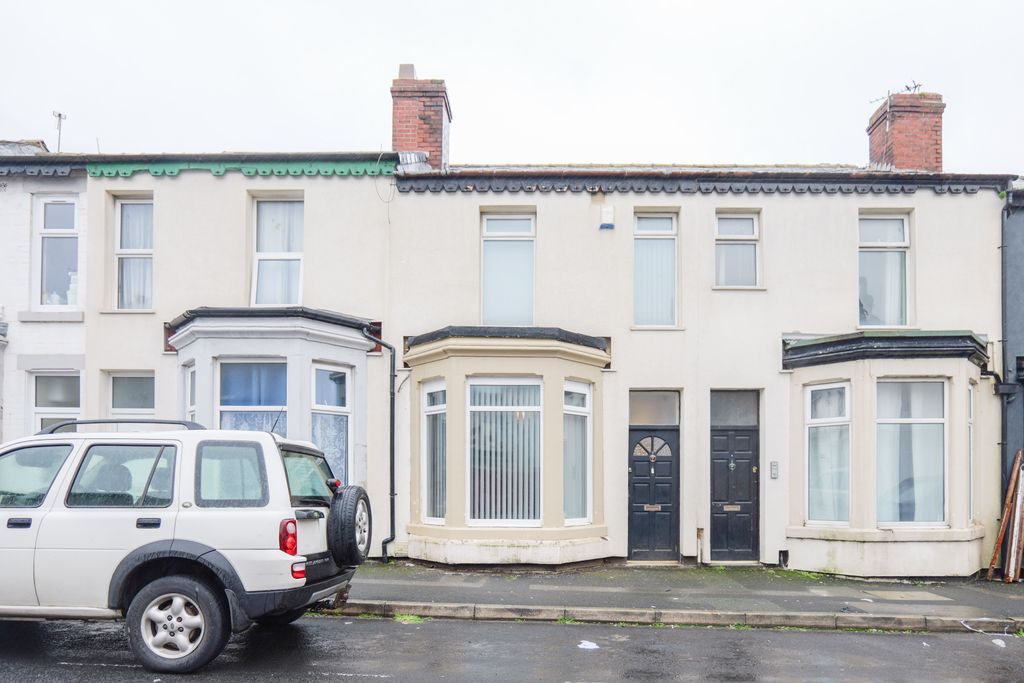 Property photo 1 of 20